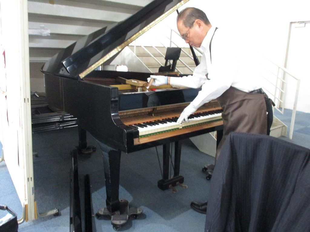 ピアノの調律をしていただきました | 常滑市青海市民センター（青海 